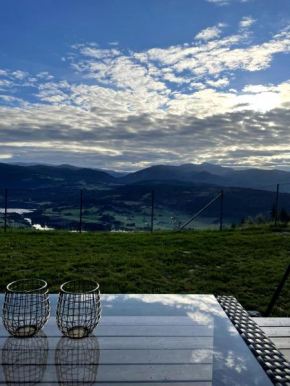 Apartment with beautiful panoramic view Skulestadmoen